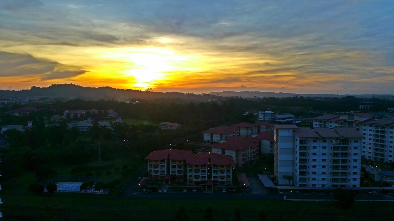 Hello Kitty Signature Suite Sandakan Exterior foto