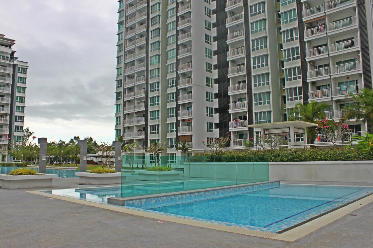 Hello Kitty Signature Suite Sandakan Exterior foto