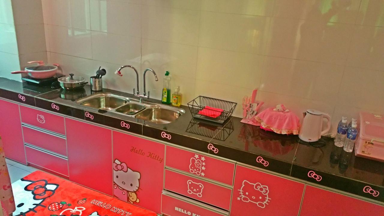 Hello Kitty Signature Suite Sandakan Exterior foto